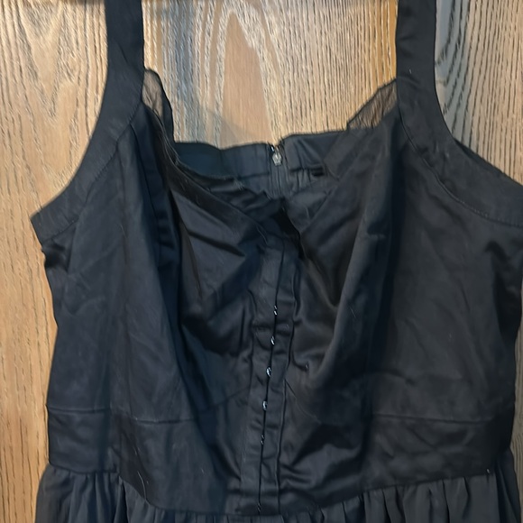 Torrid - Picture 2 of 9